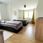 Vo Vlcich Horach Vila *