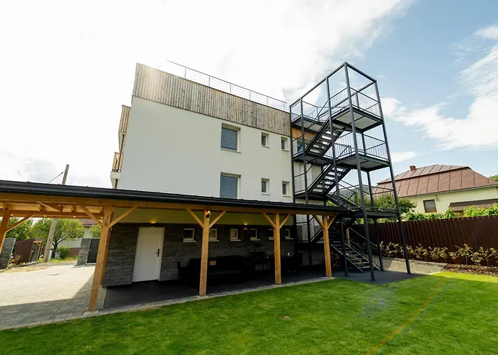 Vo Vlcich Horach Villa